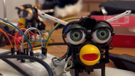 La Inteligencia Artificial transforma un Furby en una peli de terror